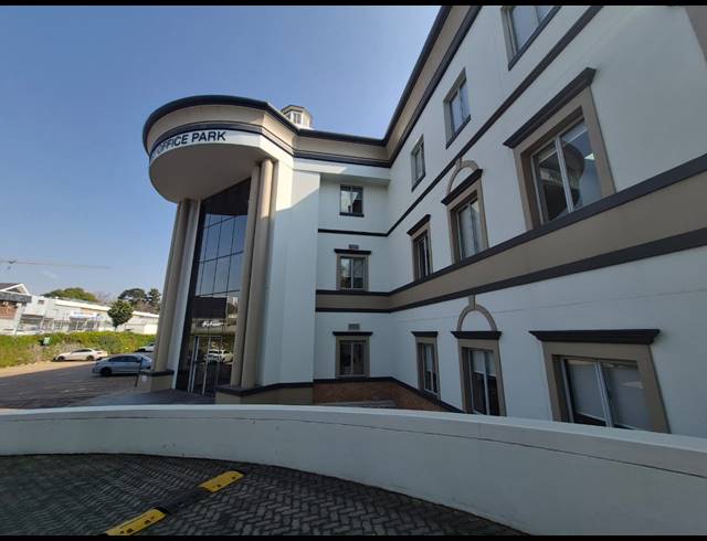 196M² OFFICE TO LET IN SANDTON CENTRAL
